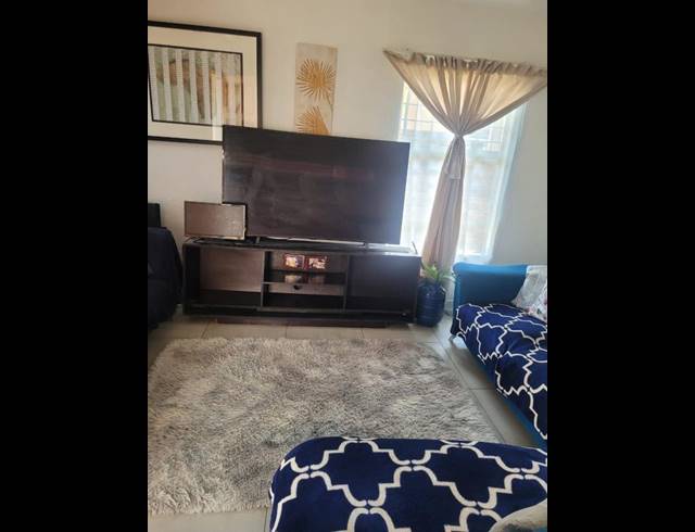 2 BEDROOM HOUSE FOR SALE IN SALFIN